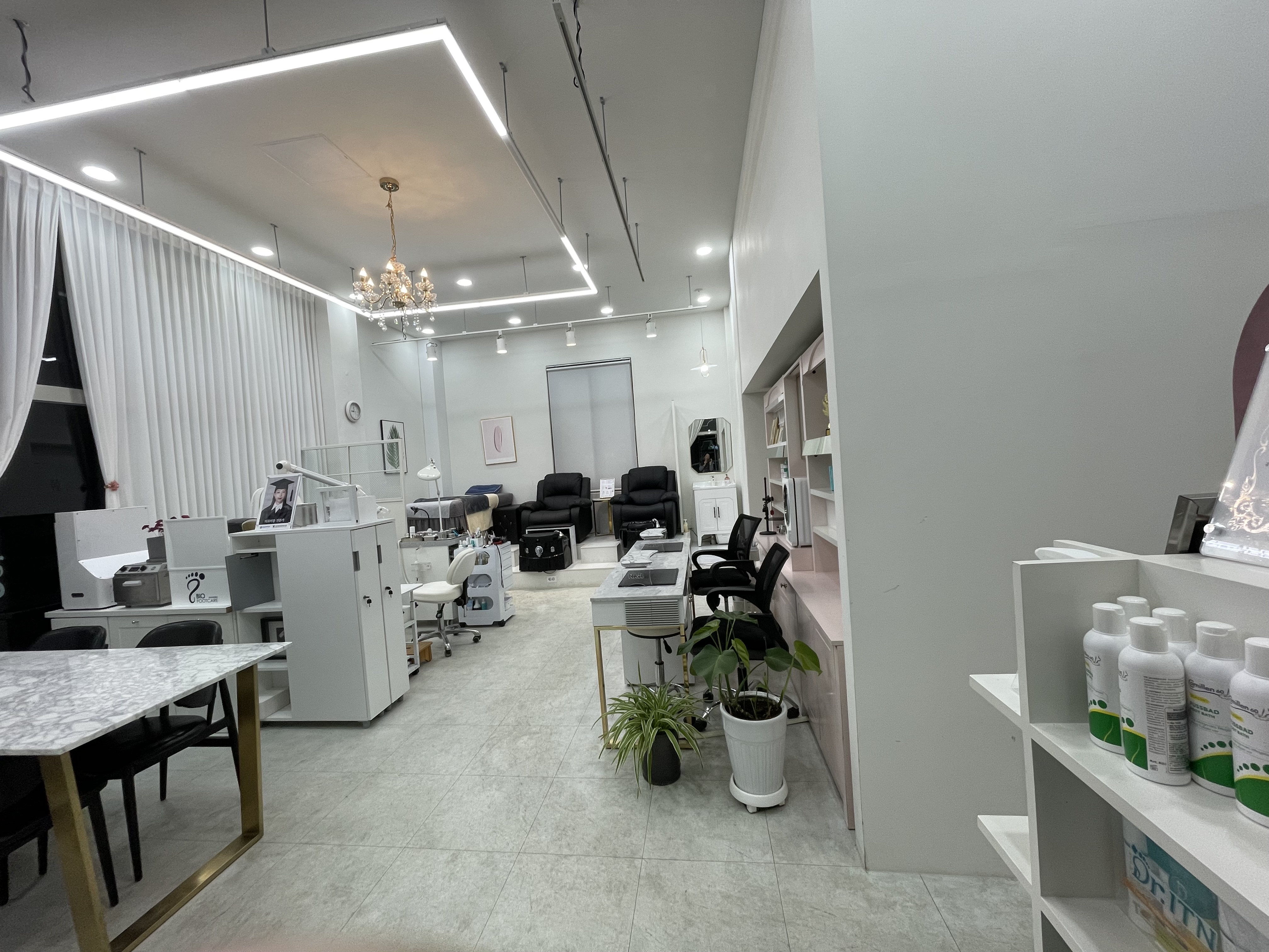 Bio Foot 매장 인테리어